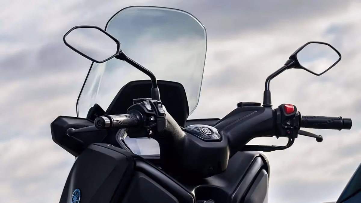 Yamaha X-Max 300